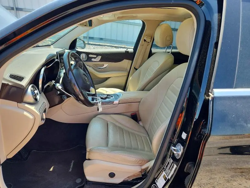 2017 MERCEDES-BENZ GLC 300 4MATIC  