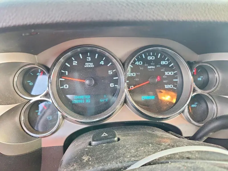 2010 CHEVROLET SILVERADO K1500 LT  