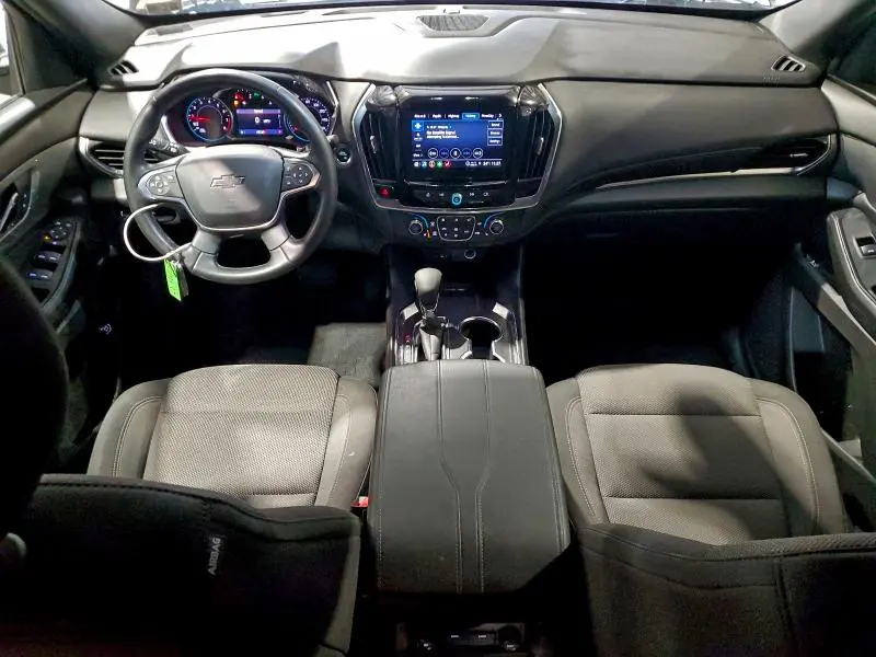 2023 CHEVROLET TRAVERSE LT  