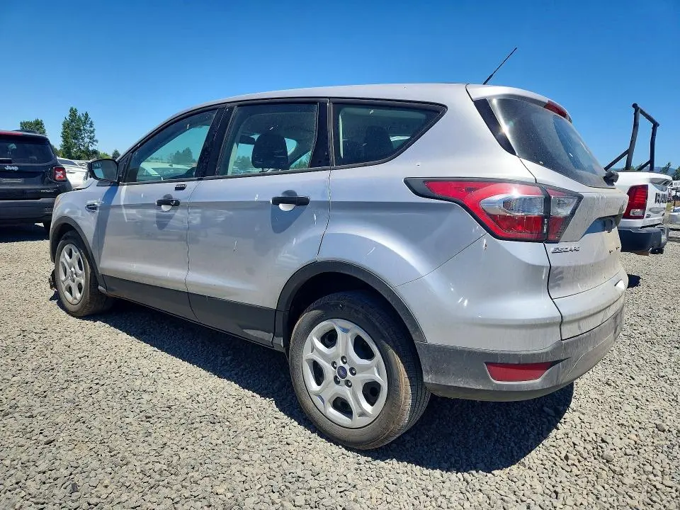 2017 FORD ESCAPE S  