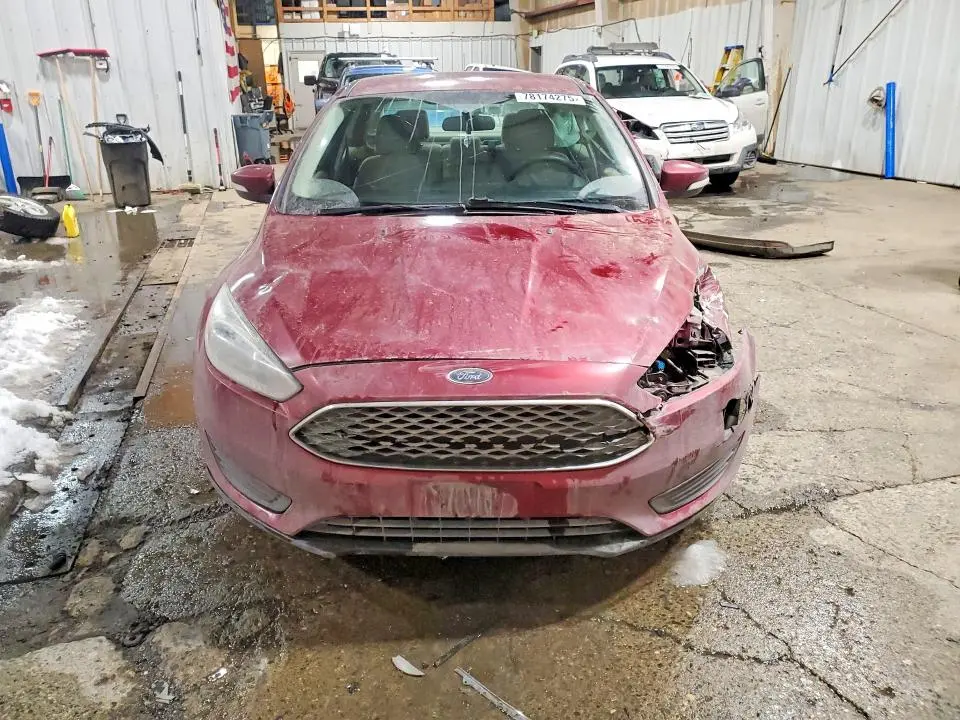 2015 FORD FOCUS SE  