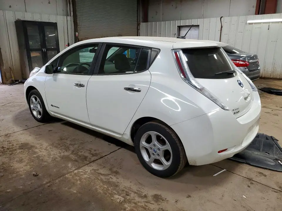 2013 NISSAN LEAF S  