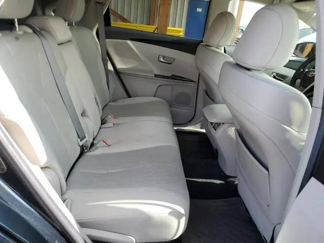 2013 TOYOTA VENZA LE  