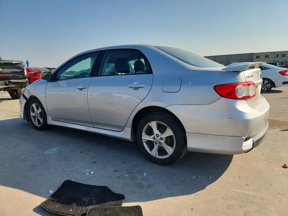 2011 TOYOTA COROLLA S  