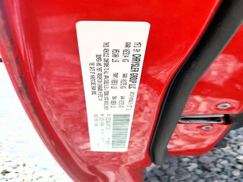 2013 DODGE CHARGER SE  