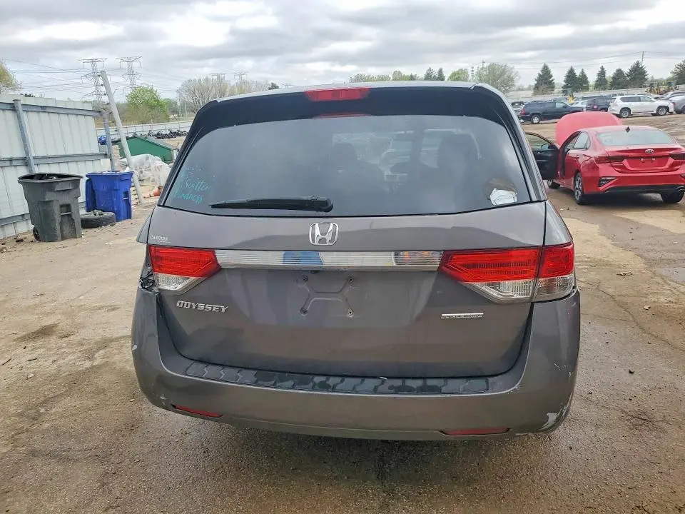2016 HONDA ODYSSEY SE  