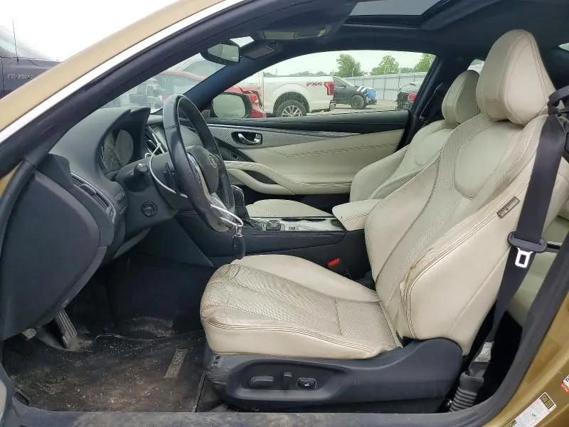 2017 INFINITI Q60 RED SPORT 400  