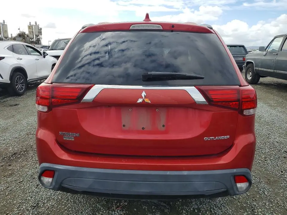 2018 MITSUBISHI OUTLANDER SE  