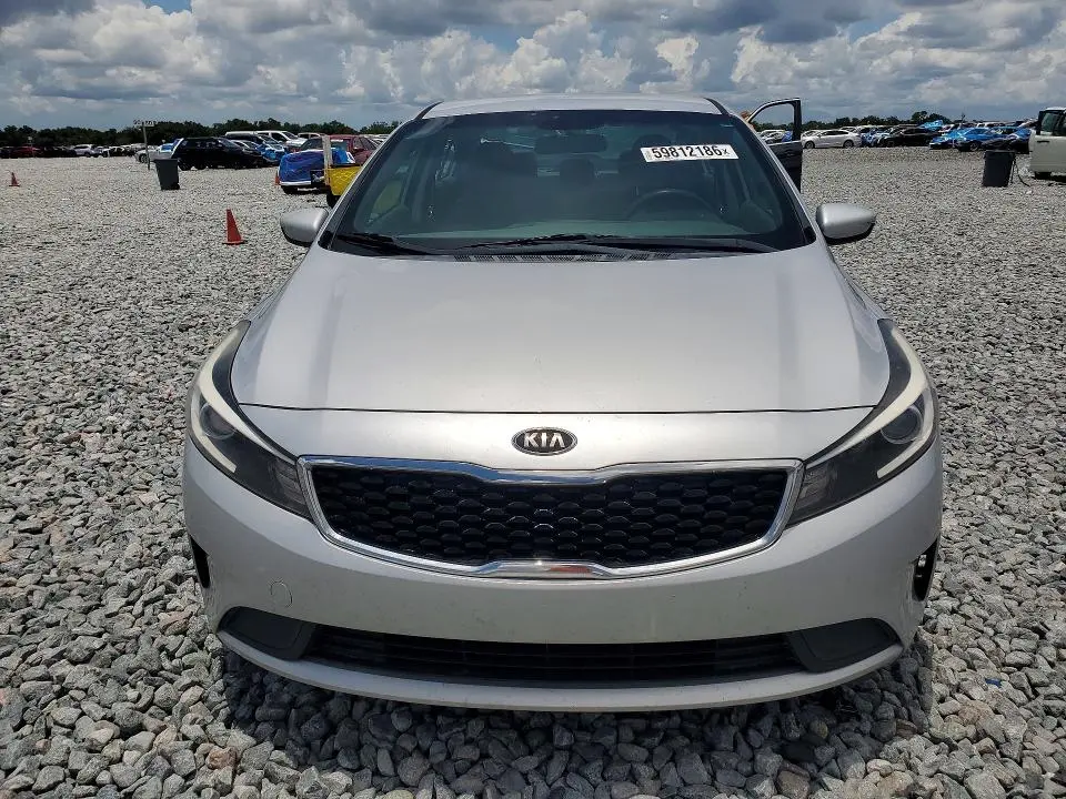 2018 KIA FORTE LX  