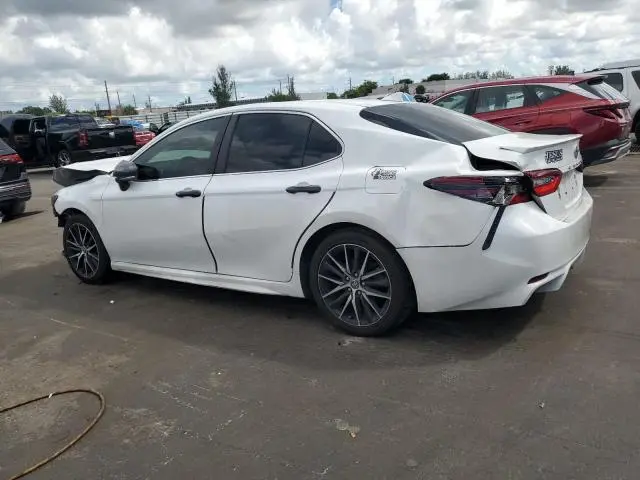 2021 TOYOTA CAMRY SE