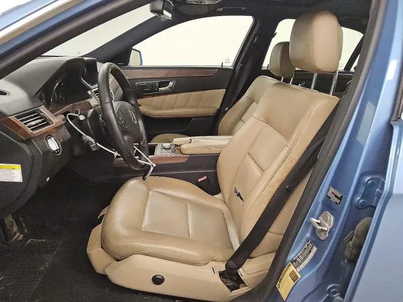 2010 MERCEDES-BENZ E 350  