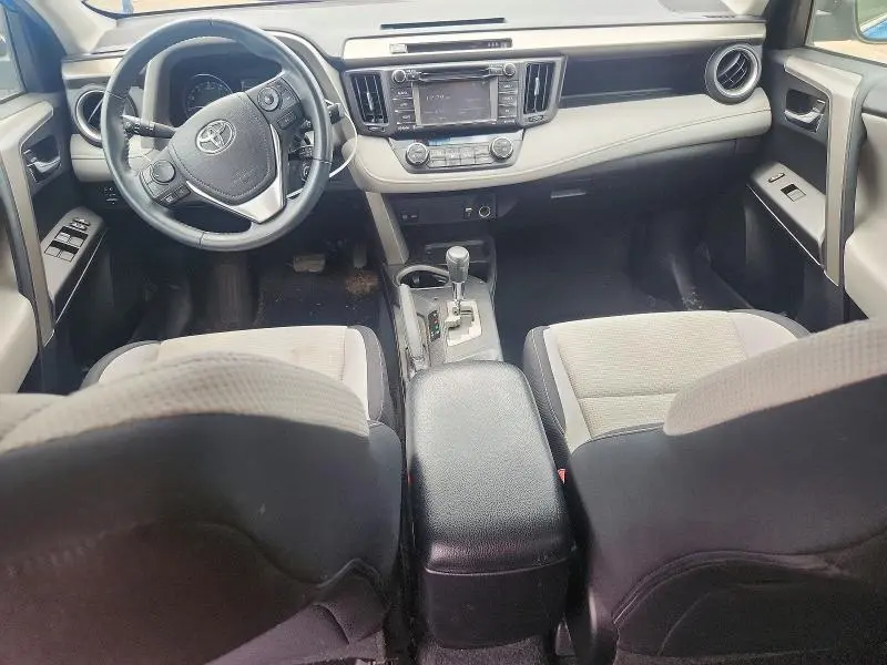 2017 TOYOTA RAV4 XLE  
