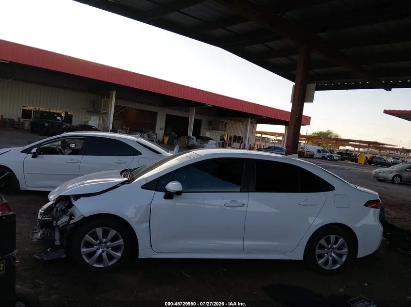 2021 TOYOTA COROLLA LE