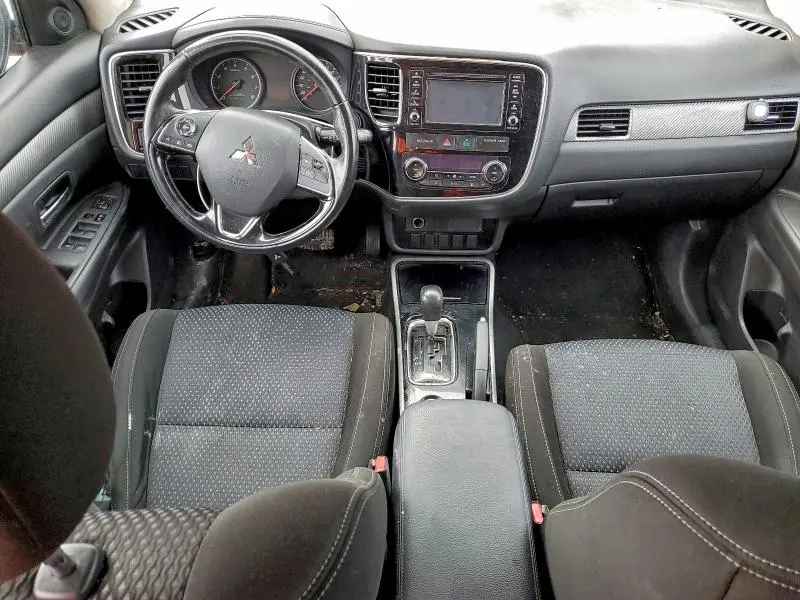 2017 MITSUBISHI OUTLANDER ES  