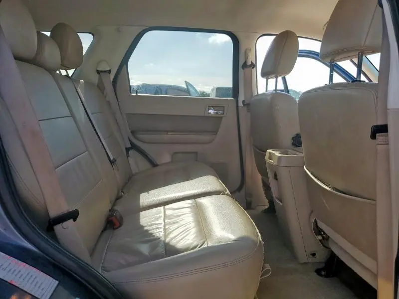 2011 FORD ESCAPE LIMITED  