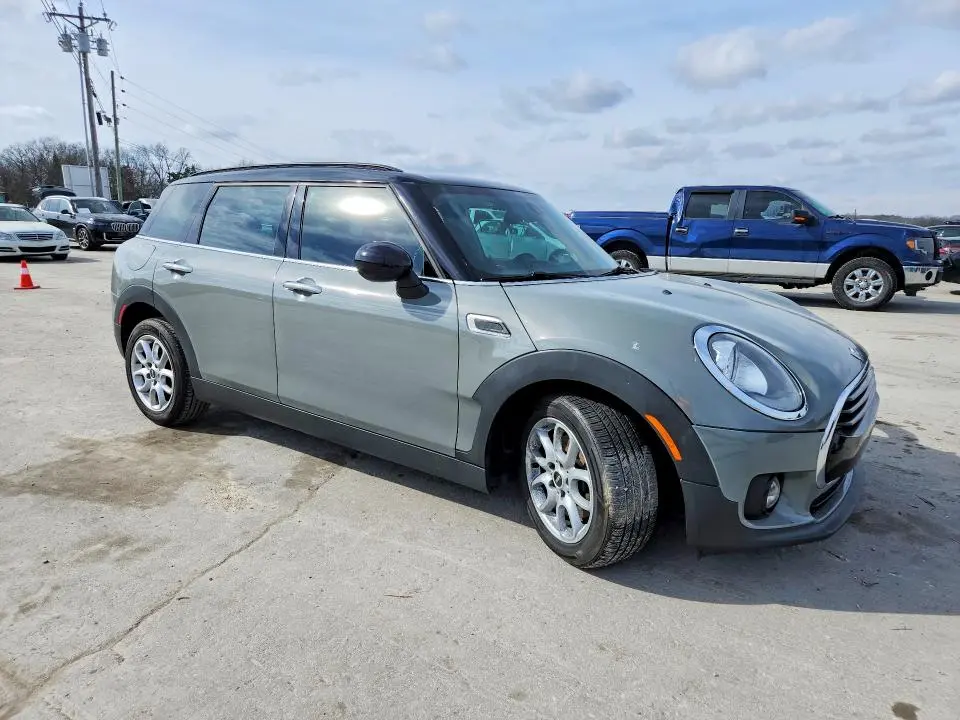 2017 MINI COOPER CLUBMAN  