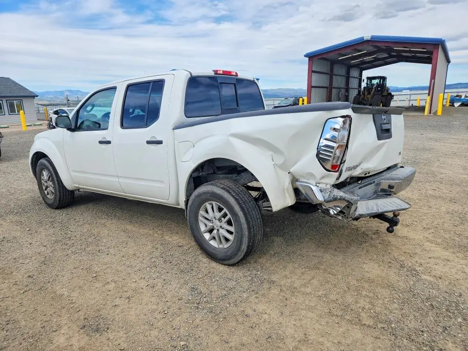 2016 NISSAN FRONTIER SV  