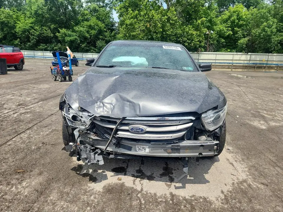 2016 FORD TAURUS SEL  