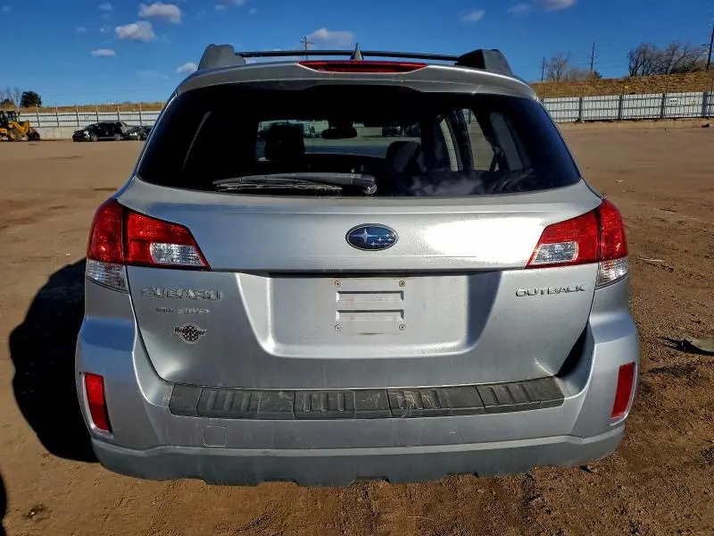 2012 SUBARU OUTBACK 2.5I PREMIUM  