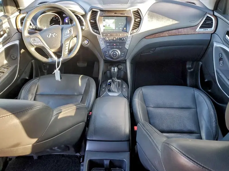 2017 HYUNDAI SANTA FE SE ULTIMATE  