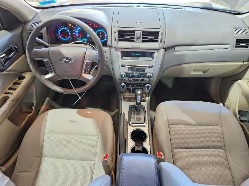 2011 FORD FUSION SE  