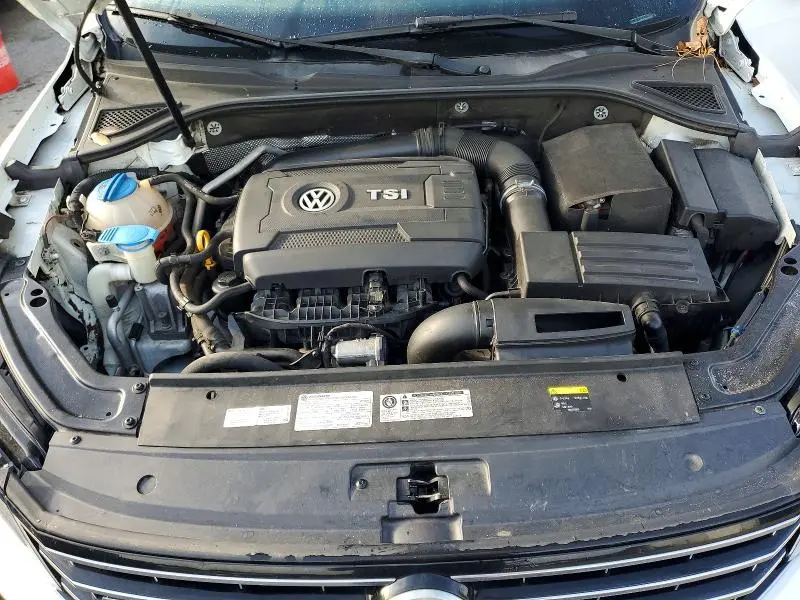 2017 VOLKSWAGEN PASSAT R-LINE  