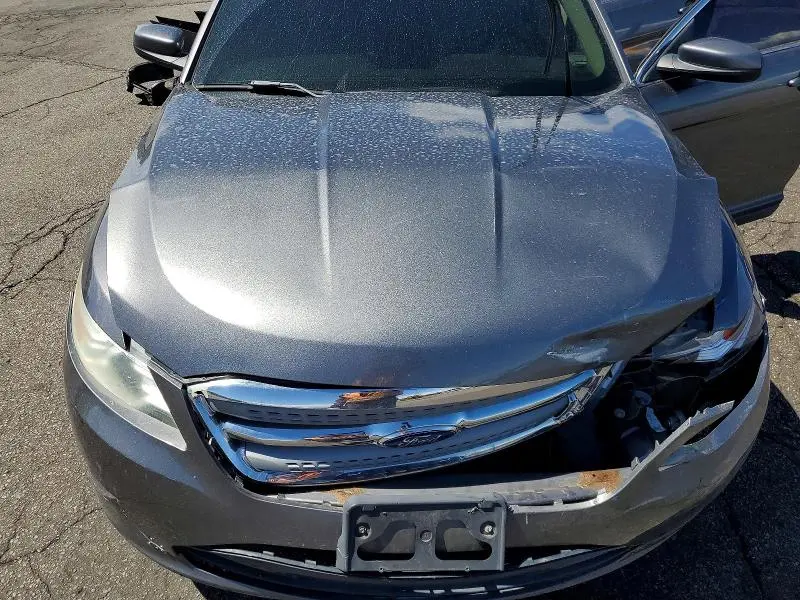 2011 FORD TAURUS SEL  