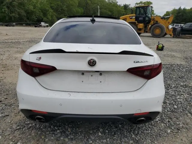 2019 ALFA ROMEO GIULIA   