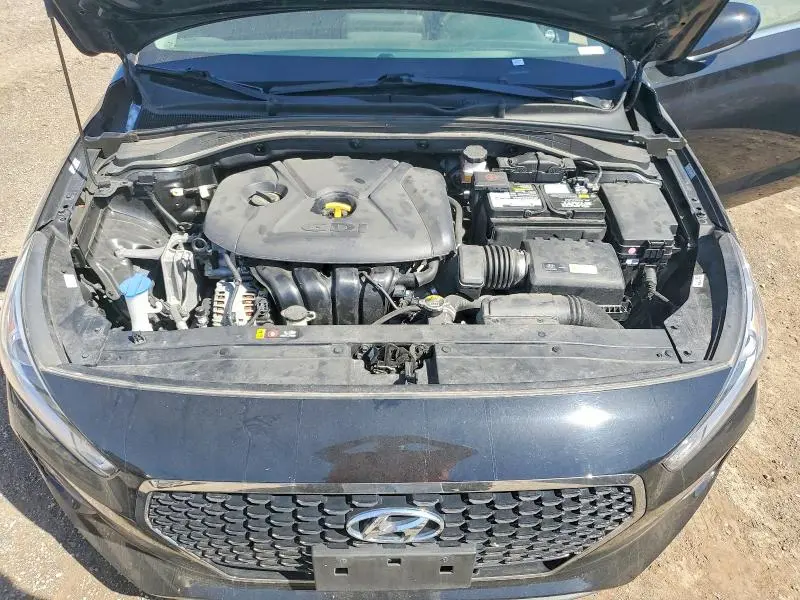 2018 HYUNDAI ELANTRA GT BASE  