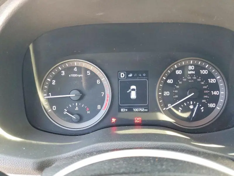 2017 HYUNDAI TUCSON SE  