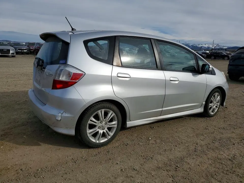 2011 HONDA FIT SPORT  