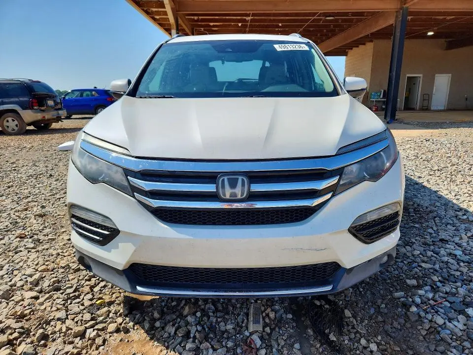 2017 HONDA PILOT TOURING  