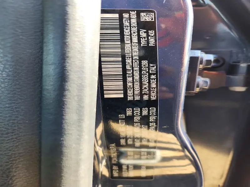 2020 JEEP RENEGADE LATITUDE  