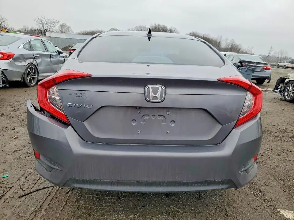 2018 HONDA CIVIC EX  
