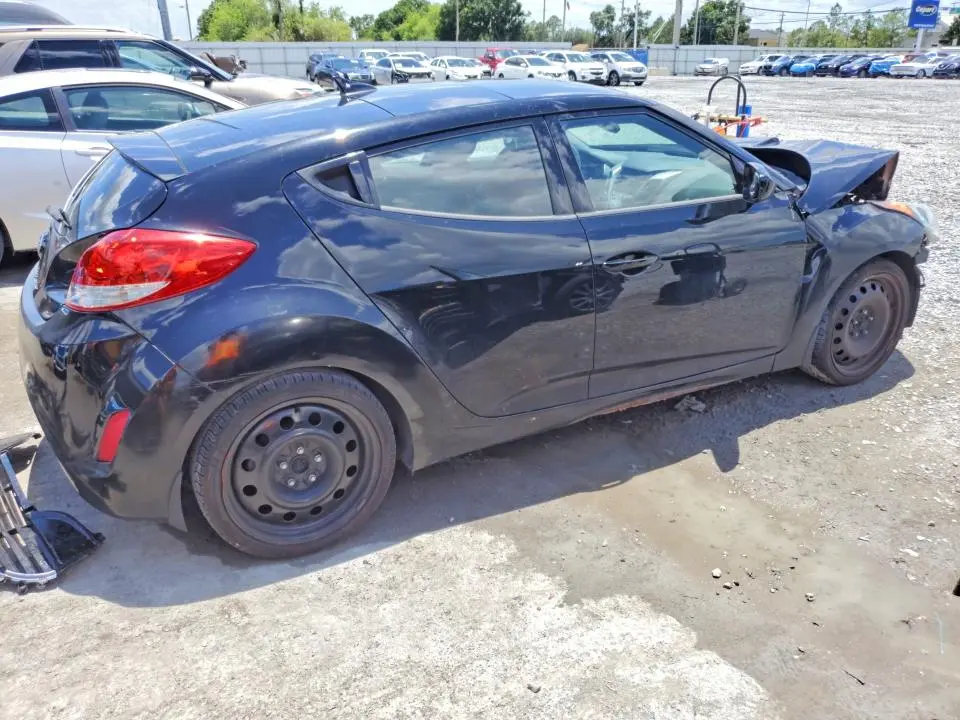 2012 HYUNDAI VELOSTER BASE  