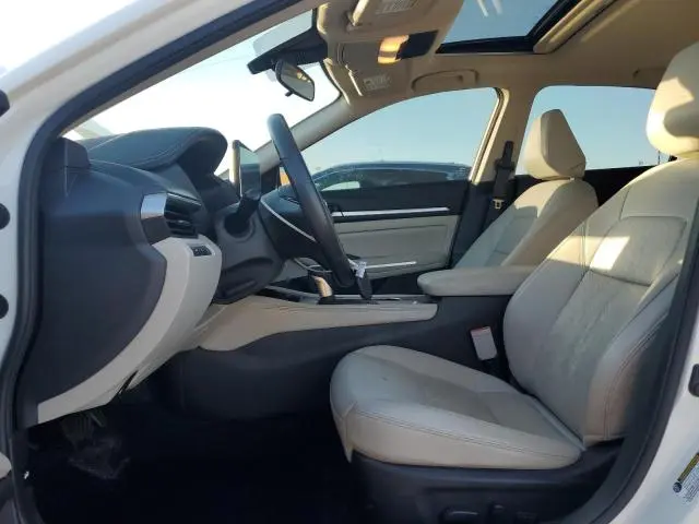 2024 NISSAN ALTIMA SL  