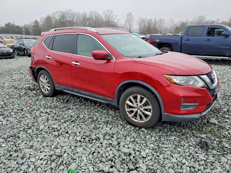 2017 NISSAN ROGUE SV  