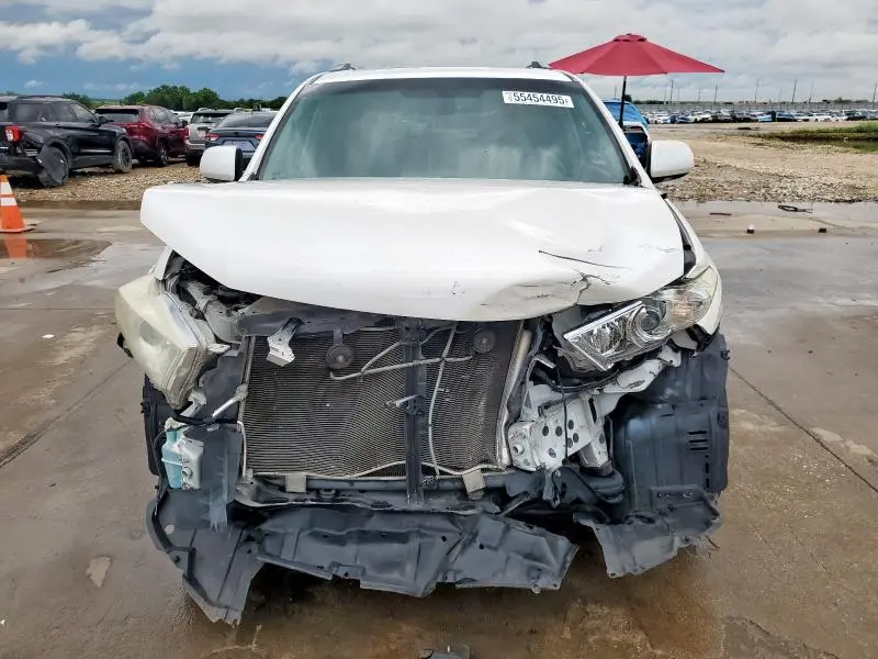 2011 TOYOTA HIGHLANDER LIMITED  