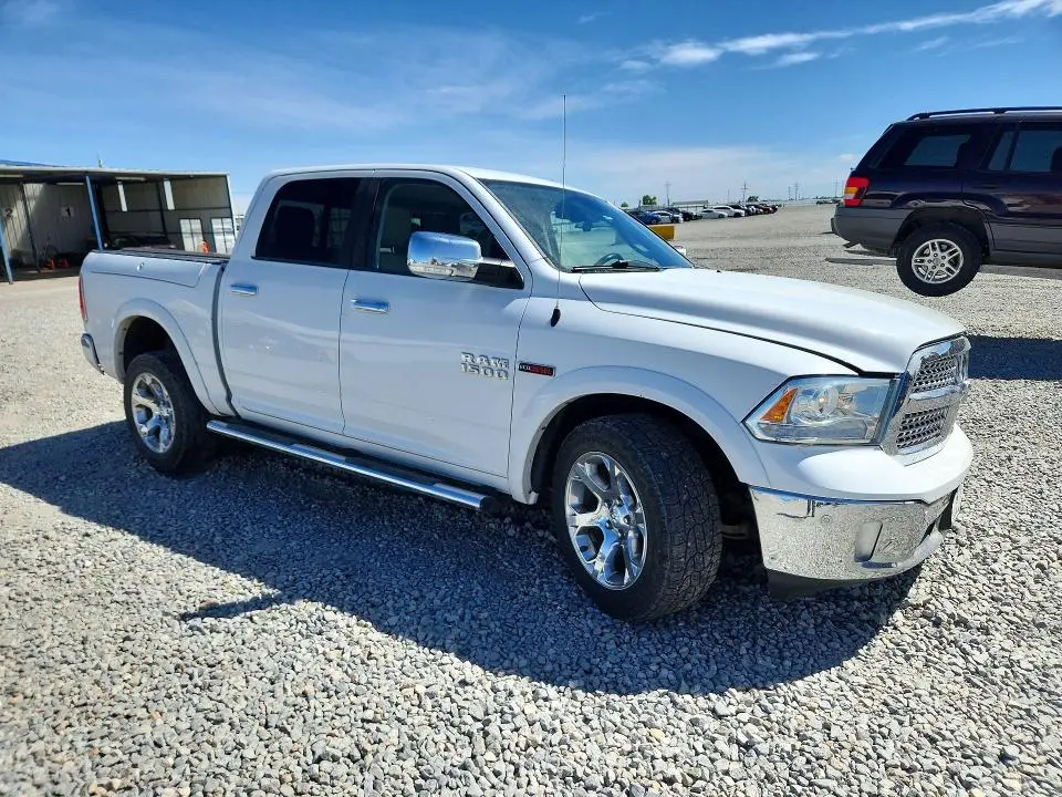 2014 RAM 1500 LARAMIE  