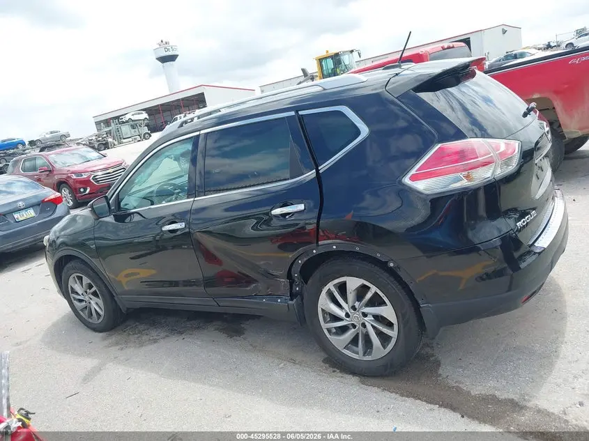 2015 NISSAN ROGUE SL
