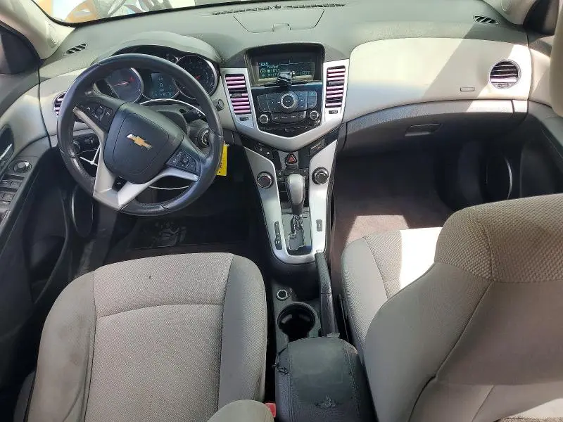 2011 CHEVROLET CRUZE LT  
