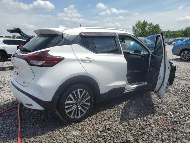 2021 NISSAN KICKS SV  