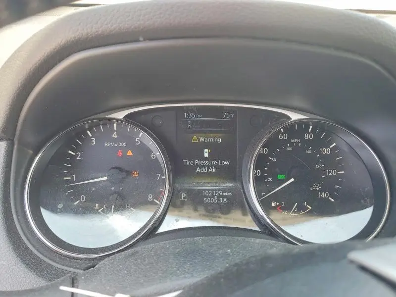 2015 NISSAN ROGUE S  
