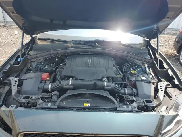 2017 JAGUAR F-PACE PRESTIGE  