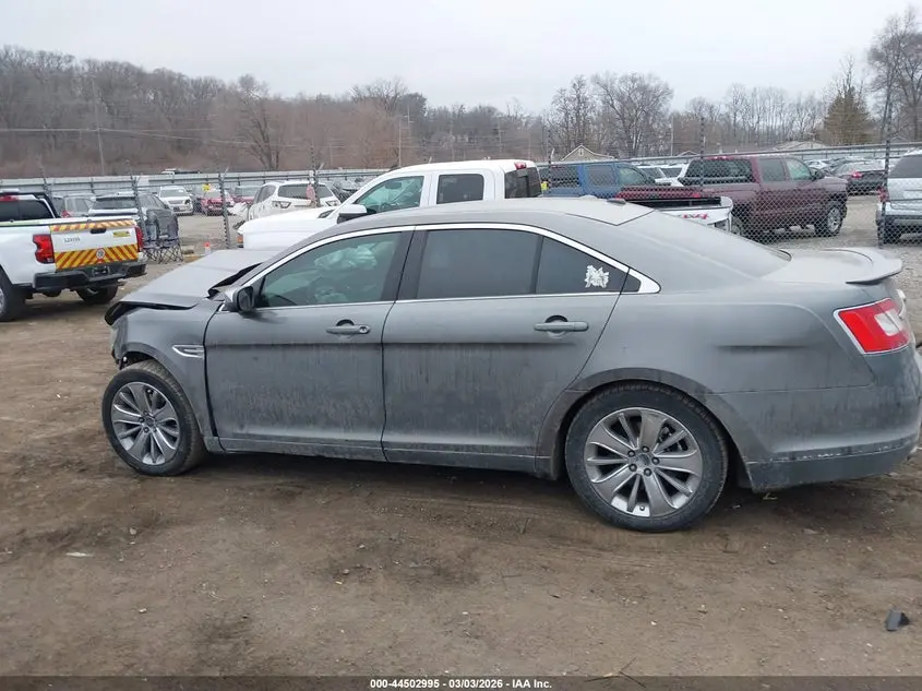 2011 FORD TAURUS LIMITED