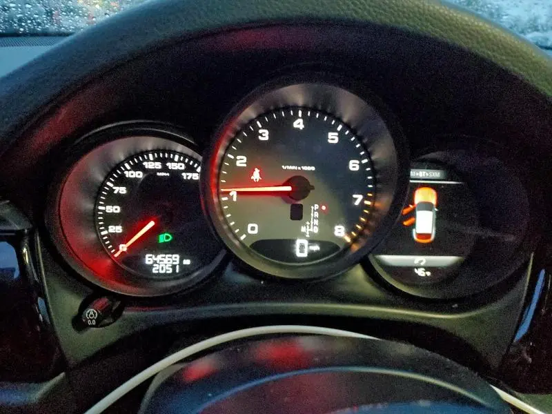 2020 PORSCHE MACAN S  