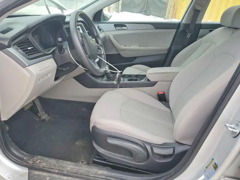 2019 HYUNDAI SONATA SE  