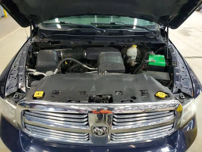 2013 RAM 1500 SLT  
