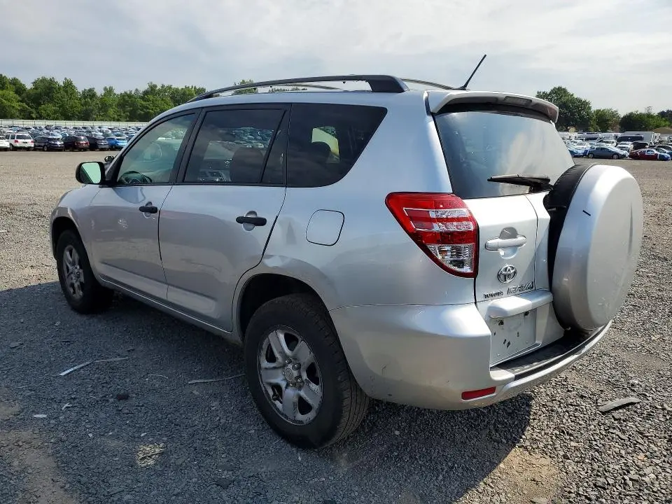 2010 TOYOTA RAV4 BASE  