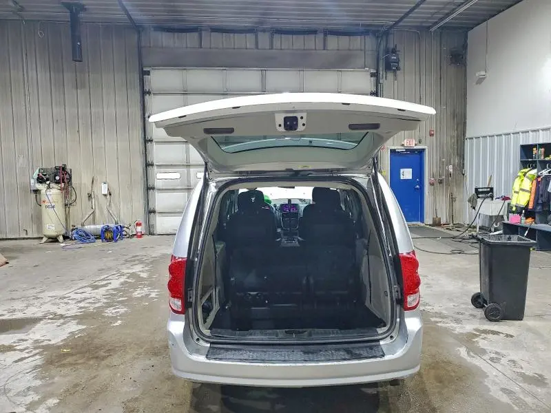 2012 DODGE GRAND CARAVAN CREW  